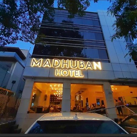 Madhuban Hotel , New Delhi Ngoại thất bức ảnh