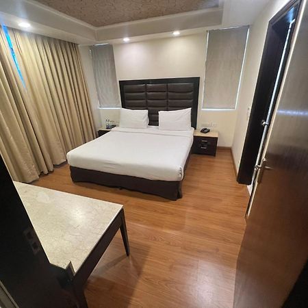 Madhuban Hotel , New Delhi Ngoại thất bức ảnh