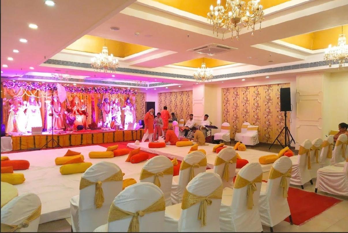 Madhuban Hotel , New Delhi Ngoại thất bức ảnh